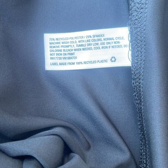 Target All in Motion black Capri athletic leggings size 3X - Picture 4 of 7